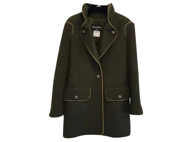 Cappotto in lana cachi Chanel Salisburgo Sz.36  ref.198235
