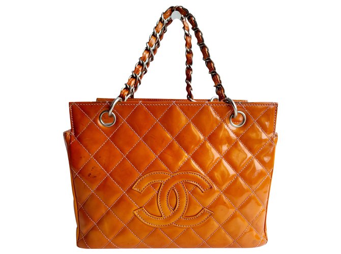Trendy CC CHANEL Quilted Patent Leather Chain Hand Bag Orange  ref.198268