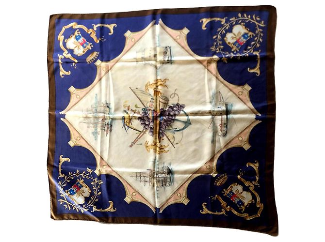 Hermès Bordeaux Portes Océane Fora de branco Castanho escuro Azul marinho