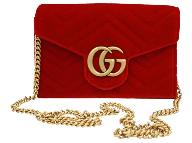 Carteira Gucci Marmont GG em corrente em veludo vermelho.  ref.198724