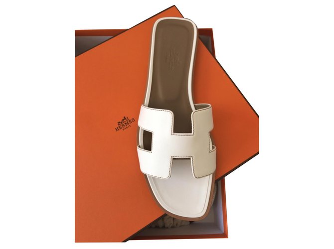 Hermès Mules Hermes Oran White Leather  ref.198831