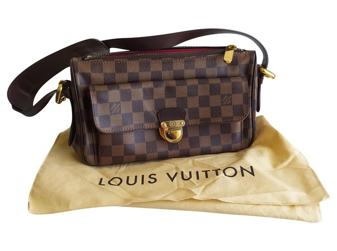 Louis Vuitton Handbags Dark brown Leather  ref.198858