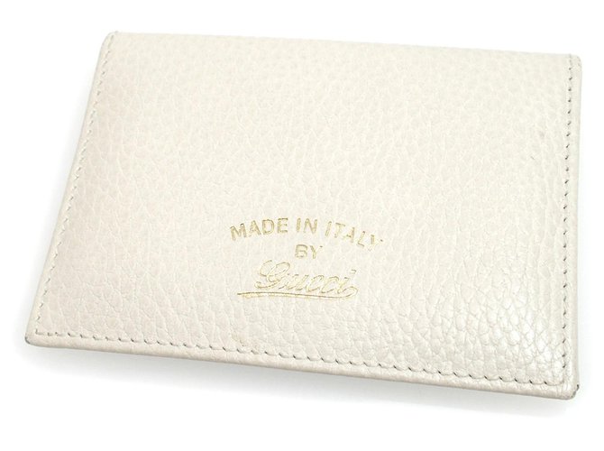Gucci White Swing Leather Passport Cover Pony-style calfskin  ref.198948