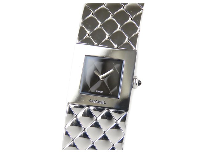 Relógio Mademoiselle Acolchoado em Prata Chanel Preto Aço Metal  ref.198963