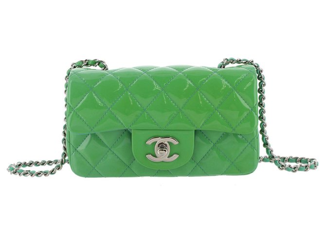 Timeless Chanel clássico verde mini couro único saco de aba Couro envernizado  ref.199008