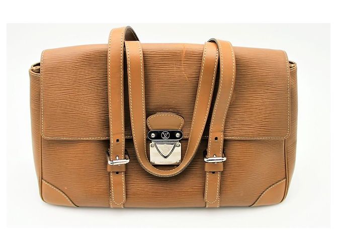 Louis Vuitton Ségur em couro epi marrom