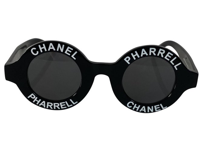 Cambon Chanel Sunglasses Black White Plastic  ref.199810