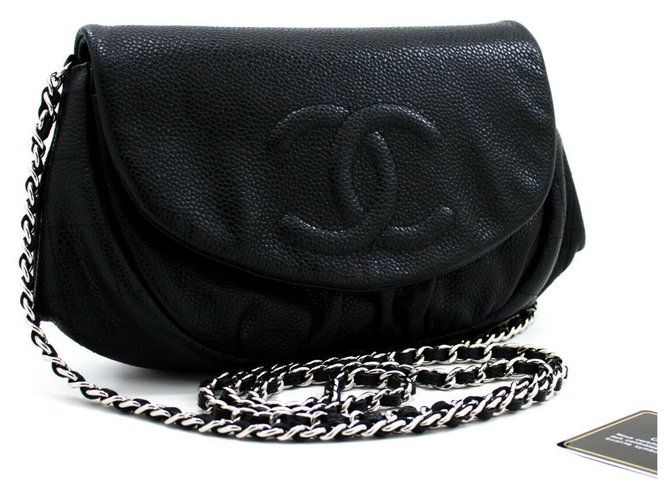 Chanel shoulder bag Black Leather  ref.199858