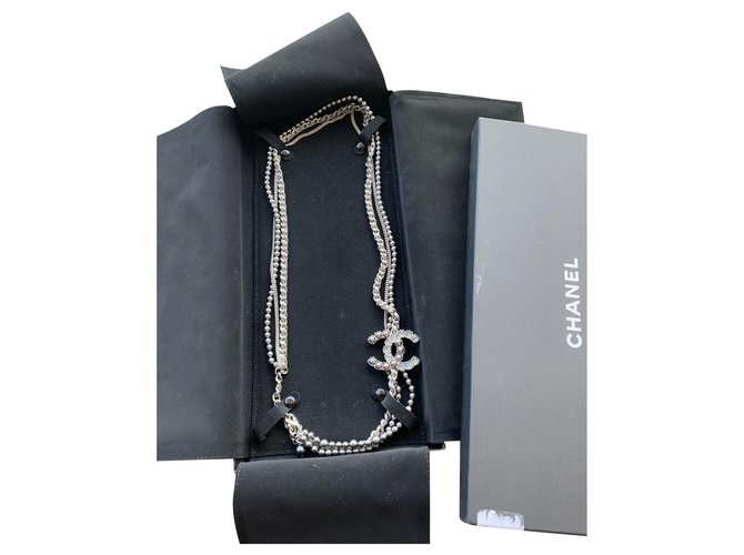 Chanel Lunghe collane Grigio antracite Metallo  ref.199900