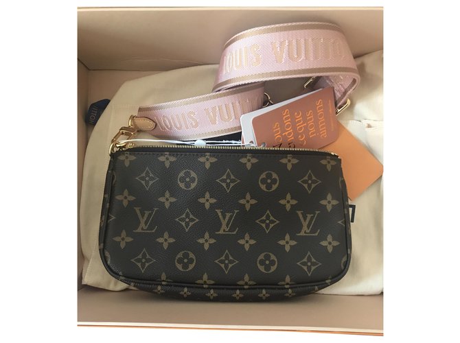 Louis Vuitton Miltipockets Leather  ref.200629