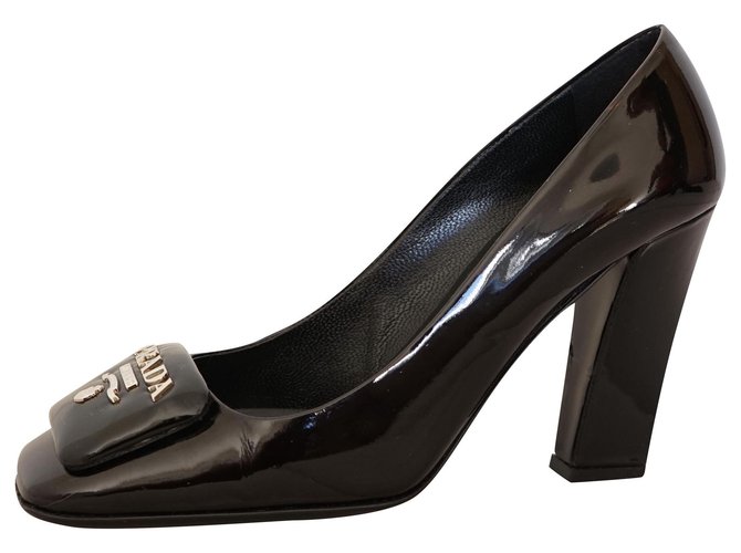 Prada Heels Heels Patent leather Black 