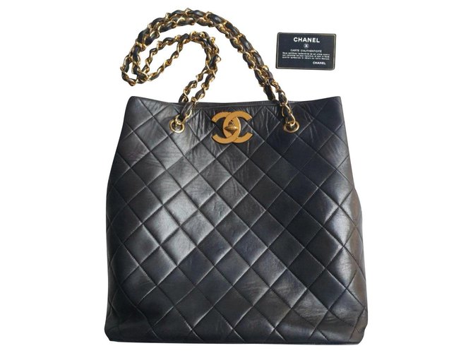 Vintage Chanel tote bag Black Leather  ref.201104
