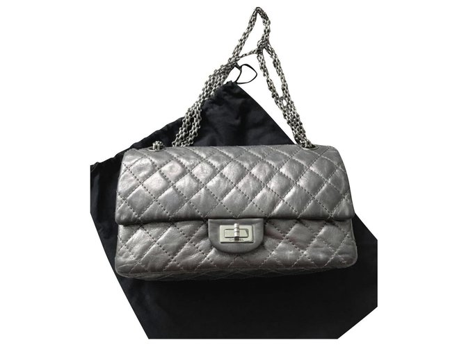 Chanel 2.55 Reissue 225 classic bag Grey Leather  ref.201116