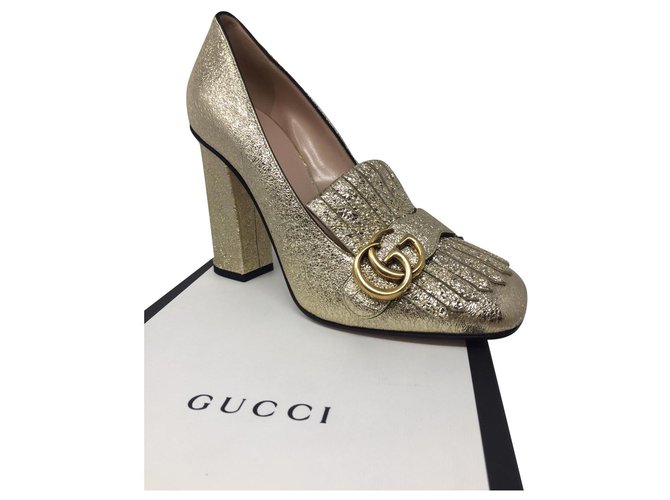 GUCCI MARMONT SANDALS WITH FRINGE GOLD BRAND NEW Cuir Doré  ref.201591