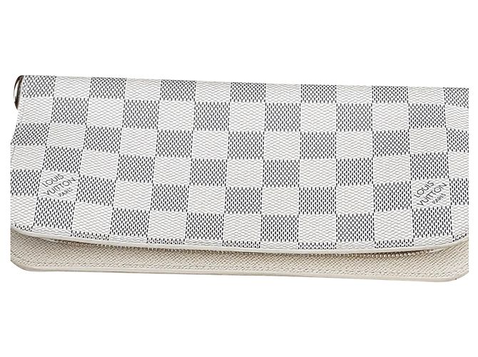 Louis Vuitton Wallets Blue