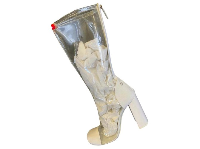 Chanel Waterfall  Clear Plastic Boots Sz. 37 White  ref.201726