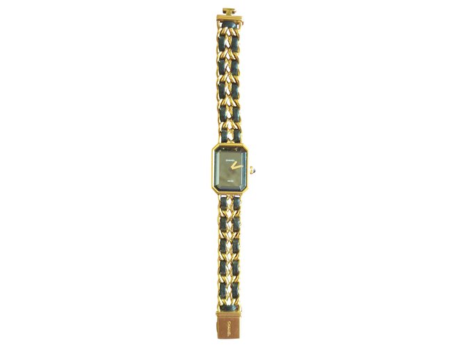 Première reloj Chanel chapado en oro 20 y cuero negro Dorado  ref.201943