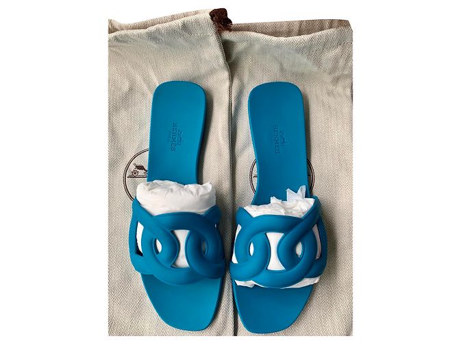 Hermès Aloha Bleu Vif Size 38 Blu