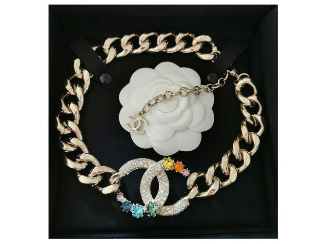Chanel Necklaces Golden Metal  ref.202576