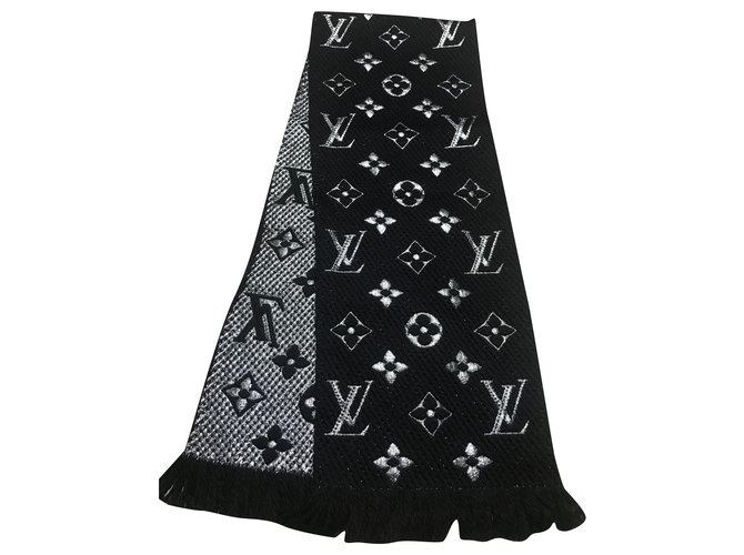 Sciarpa Louis Vuitton Logomania Shine nera Soie Polyester Laine Noir  ref.202595
