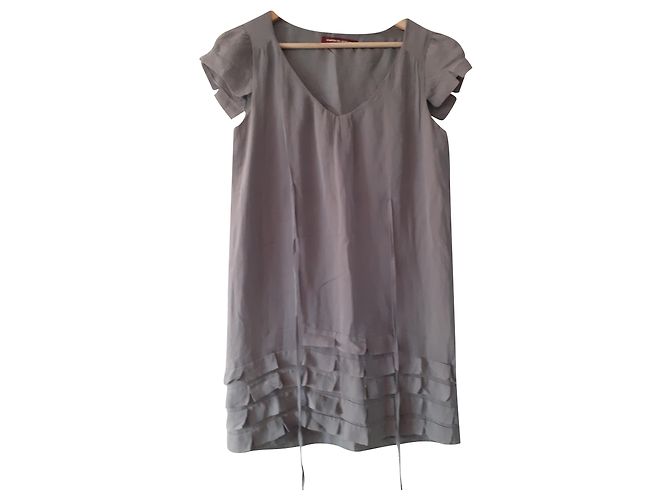 Comptoir Des Cotonniers Seidenkleid Grau