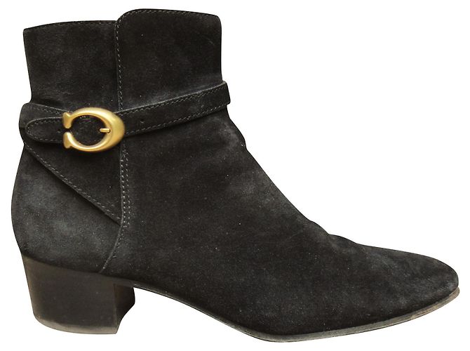 Coach boots model Crystie Black