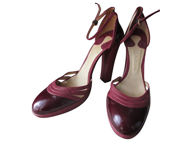 Chloé burgundy patent leather and python pumps Dark red