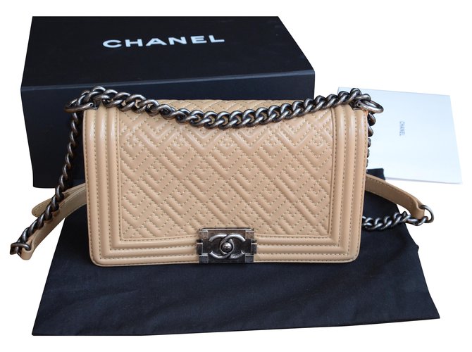 Chanel BOY Bag Medium Plata Beige Cuero  ref.202962