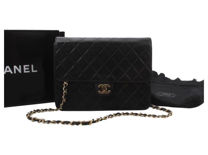 Chanel Timeless Black Leather  ref.203109