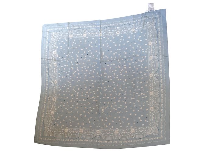 Gerard Darel Seidentuch Hellblau 80x80