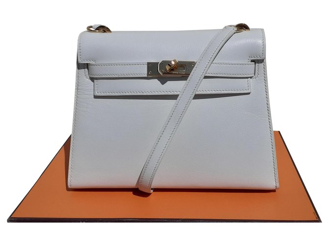 Bolso Hermès Mini Kelly Cuero blanco Ghw 20 cm  ref.203182