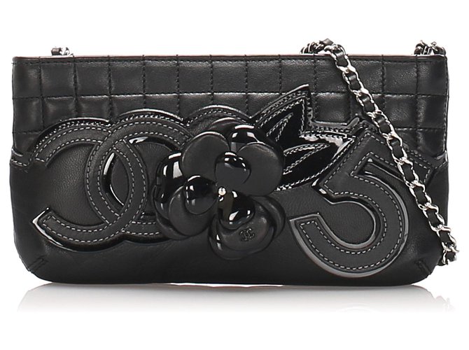 Chanel Black Camellia No. 5 Baguette Leather  ref.203257