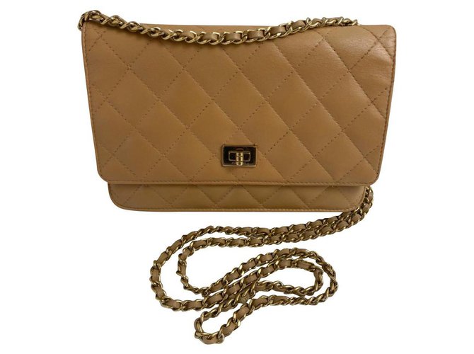 Wallet On Chain Chanel Beige Leather  ref.203388