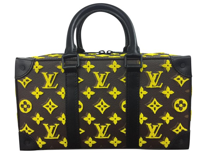 Louis Vuitton Trunk Speedy Yellow Cotton  ref.203451