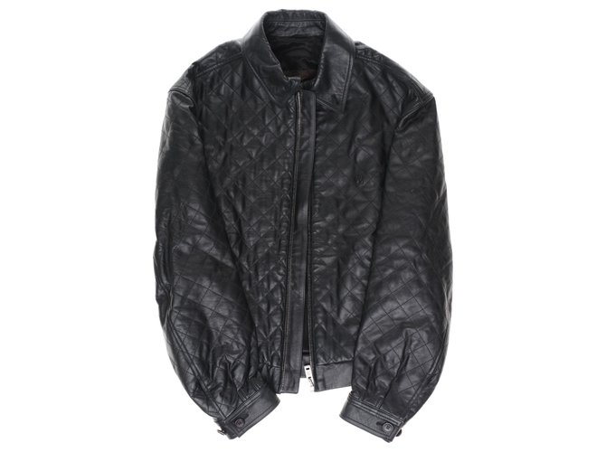 Superb Louis Vuitton Motard style jacket in black quilted