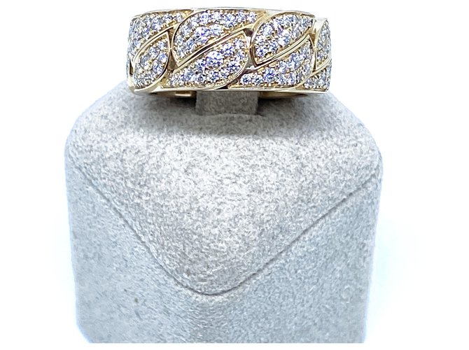 Anello Cartier la Dona realizzato in 18pavé di oro giallo e diamanti pieni  ref.203809