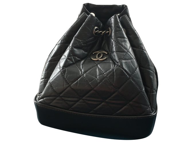Chanel Gabrielle Black Leather  ref.203823