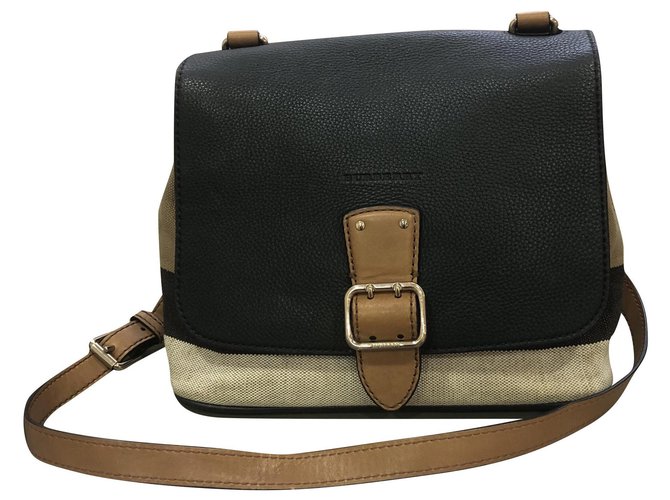 Burberry Handbags Leather  ref.203860