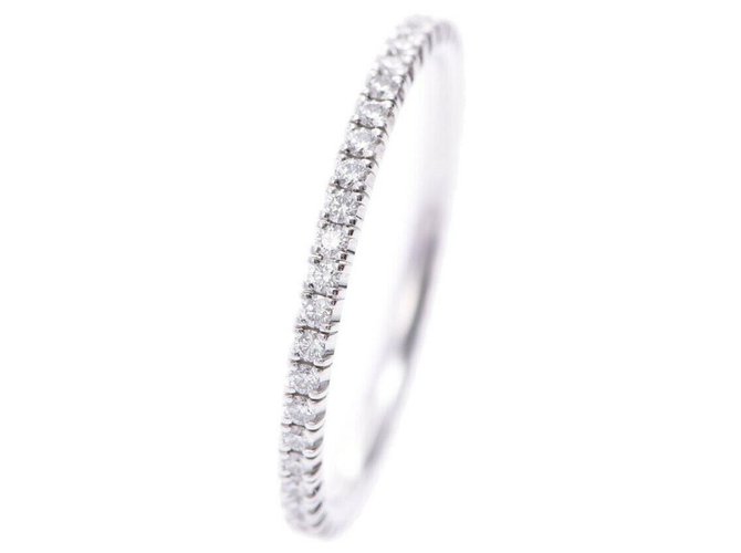 Cartier ring Silvery White gold  ref.204003