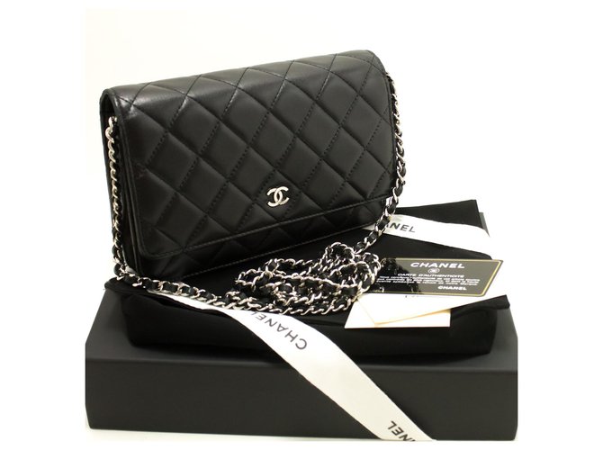 CHANEL Black Wallet On Chain WOC Shoulder Bag Crossbody Clutch Leather  ref.204032 - Joli Closet
