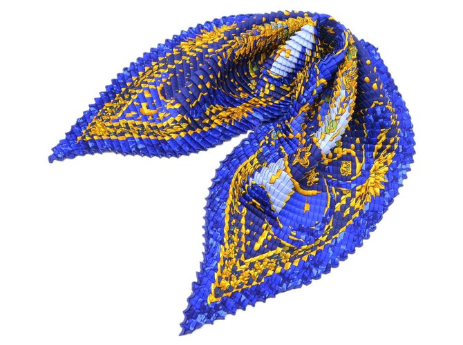 Hermès scarf Blue Silk  ref.204083