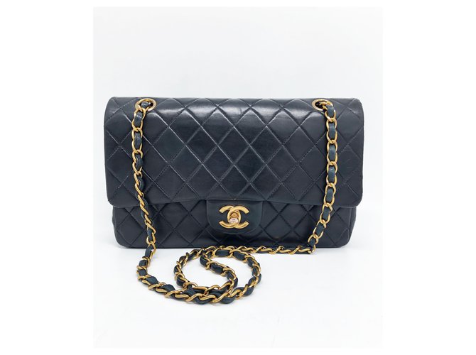 Chanel classic / Timeless Black Lambskin  ref.204166