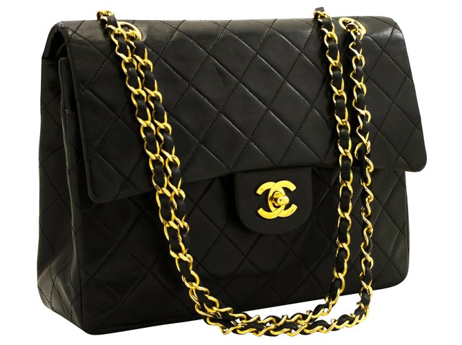 Chanel handbag Black Leather  ref.204219