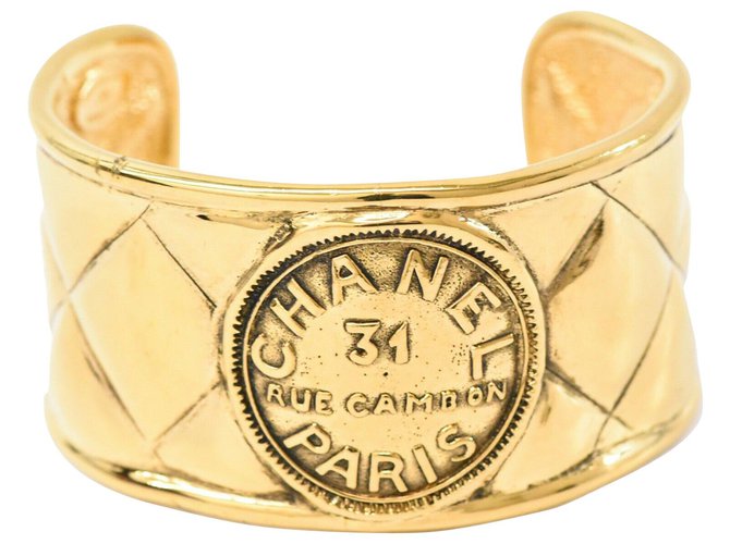 Chanel bracciale D'oro Placcato in oro  ref.204279