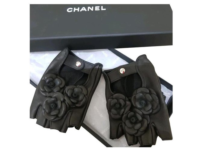 Gants Chanel Camellia Cuir Noir  ref.204343