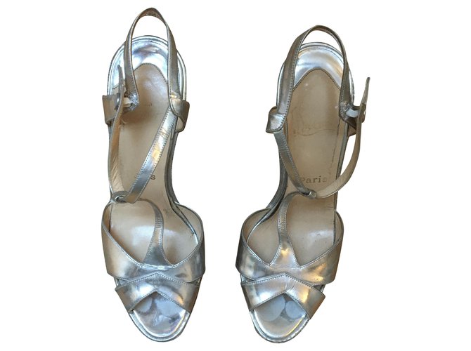 Christian Louboutin Silver leather wedge sandals Silvery  ref.204453