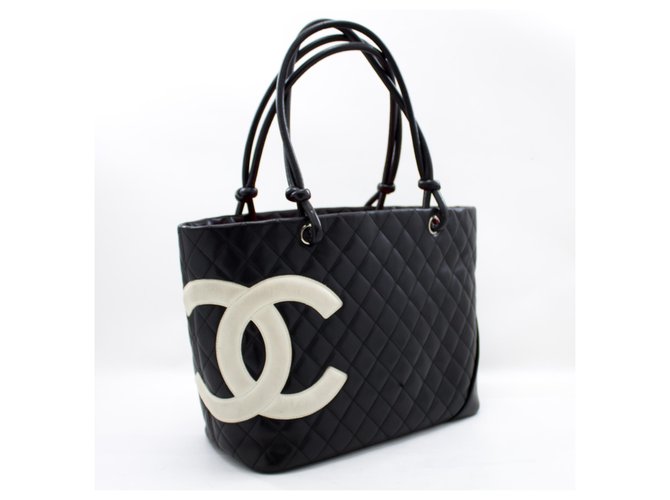 CHANEL Cambon Tote Large Shoulder Bag Black White Quilted calf leather  ref.204626 - Joli Closet