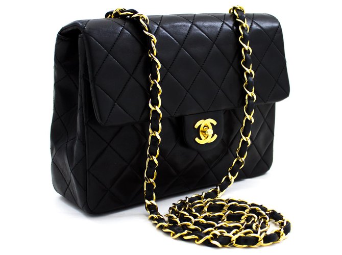 chanel black crossbody gold chain