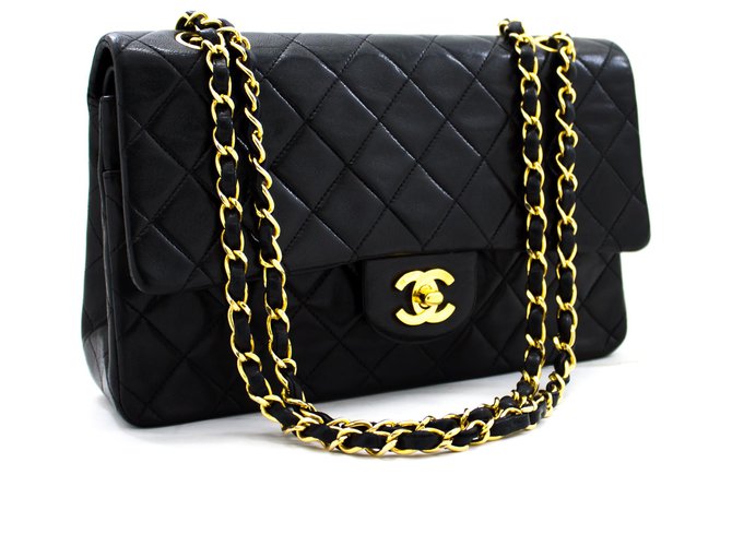 Chanel 2.55 gefütterte Klappe 10"Chain Shoulder Bag Black Lambskin Schwarz Leder  ref.204697