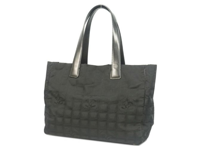 Chanel New Travel Line toteMM tote bag A15991 black  ref.204949